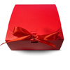 Małe czerwone pudełko prezentowe
